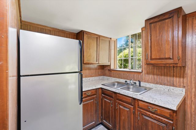 210 White Boulevard, Summerville, SC 29483