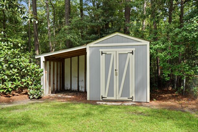 210 White Boulevard, Summerville, SC 29483