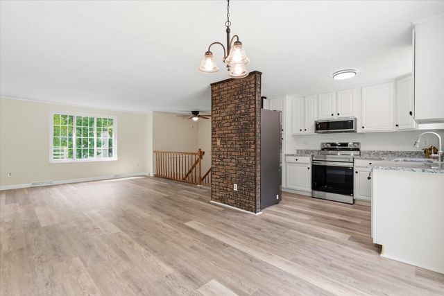 210 White Boulevard, Summerville, SC 29483