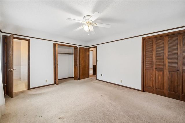 24356 W 55 Street, Shawnee, KS 66226