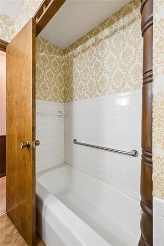 24356 W 55 Street, Shawnee, KS 66226