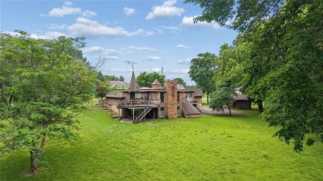 24356 W 55 Street, Shawnee, KS 66226