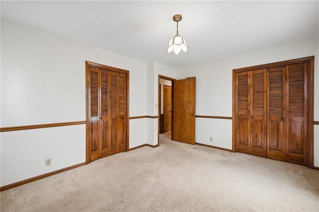24356 W 55 Street, Shawnee, KS 66226