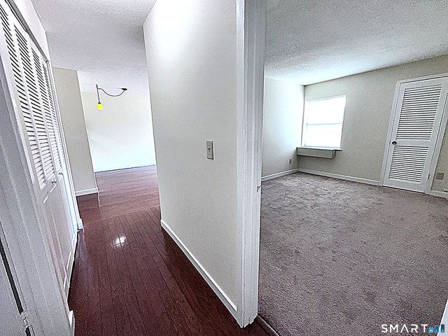 163 South Street 50, Danbury, CT 06810