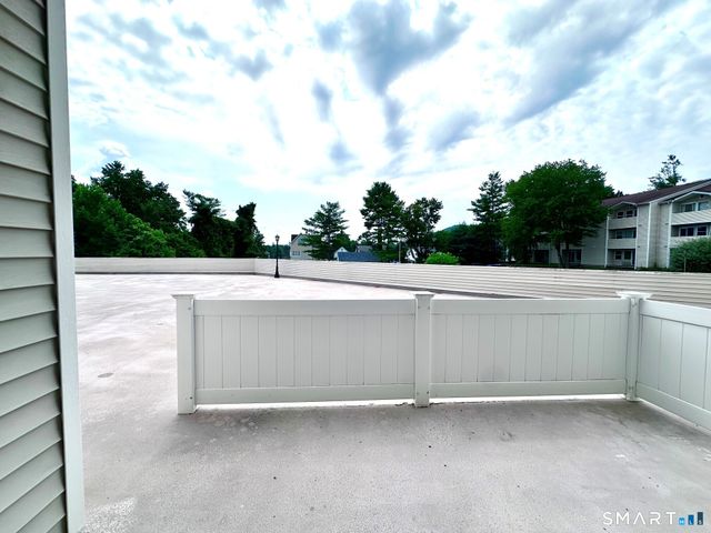163 South Street 50, Danbury, CT 06810