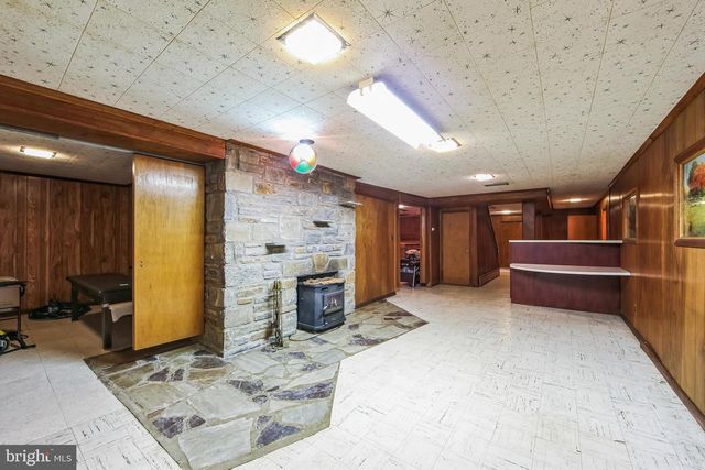 1038 PALMERS MILL RD, Media, PA 19063