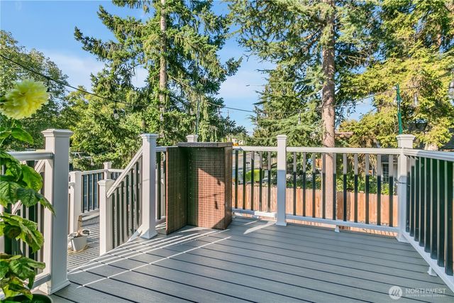 3302 Centennial Way NE, Tacoma, WA 98422