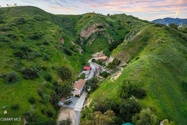 12141 Wildwood Trail, Sylmar, CA 91342