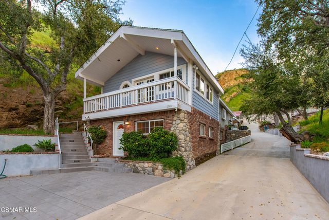 12141 Wildwood Trail, Sylmar, CA 91342