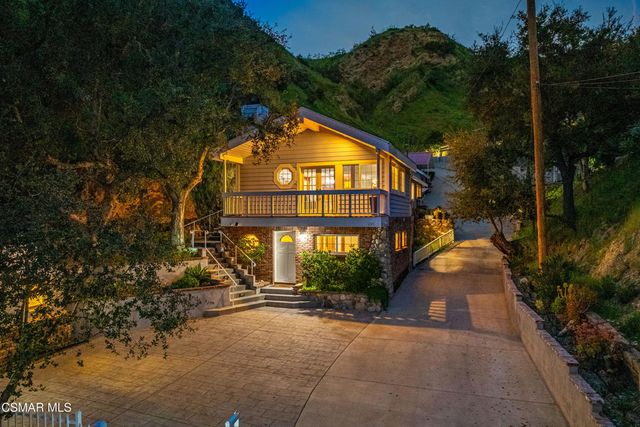 12141 Wildwood Trail, Sylmar, CA 91342