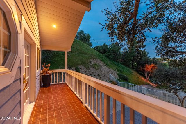 12141 Wildwood Trail, Sylmar, CA 91342