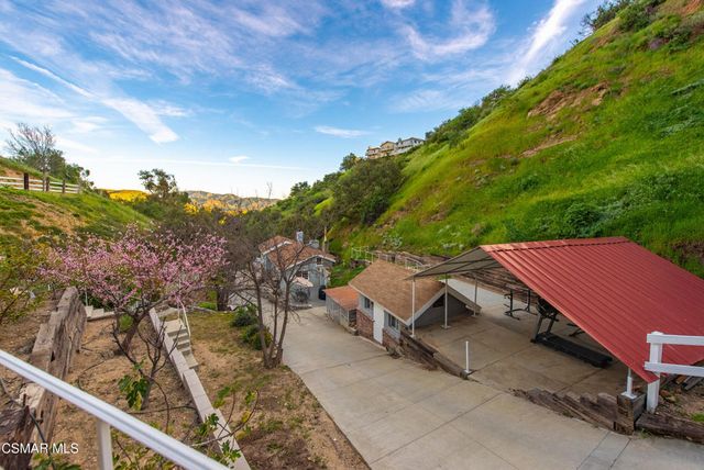 12141 Wildwood Trail, Sylmar, CA 91342