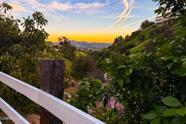 12141 Wildwood Trail, Sylmar, CA 91342