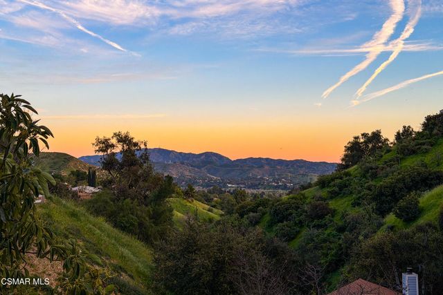 12141 Wildwood Trail, Sylmar, CA 91342