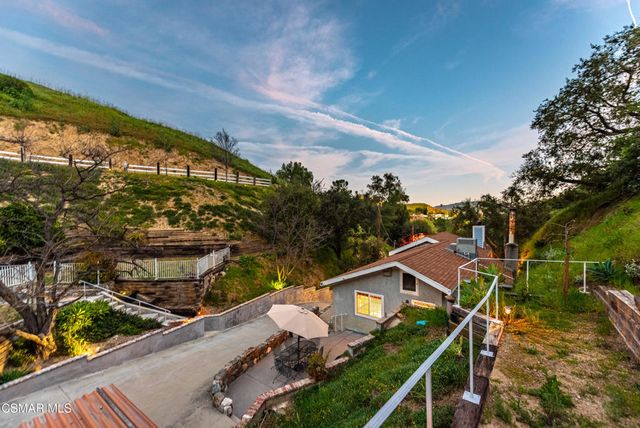 12141 Wildwood Trail, Sylmar, CA 91342