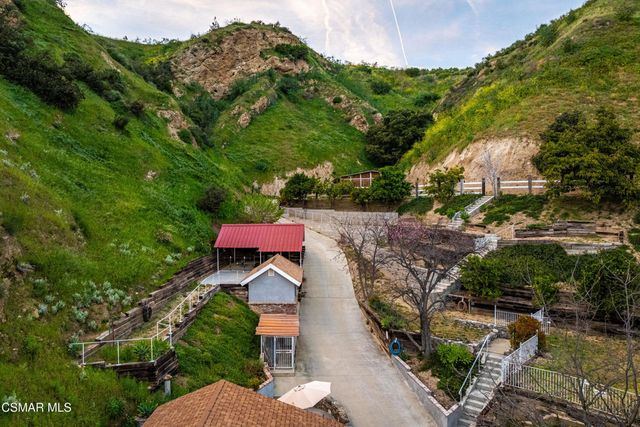 12141 Wildwood Trail, Sylmar, CA 91342