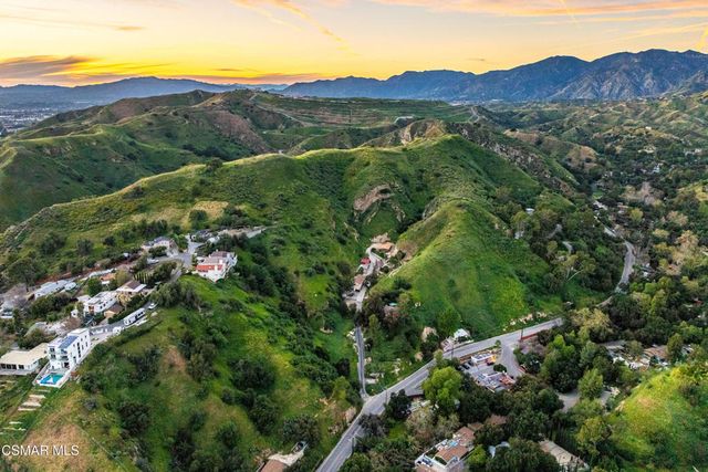 12141 Wildwood Trail, Sylmar, CA 91342