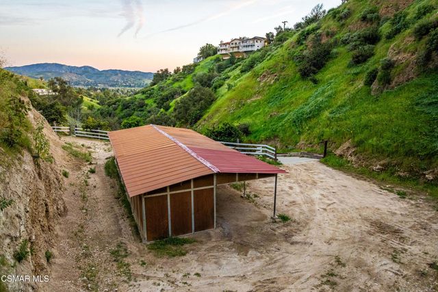 12141 Wildwood Trail, Sylmar, CA 91342