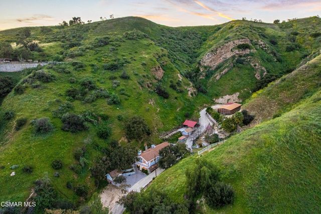 12141 Wildwood Trail, Sylmar, CA 91342