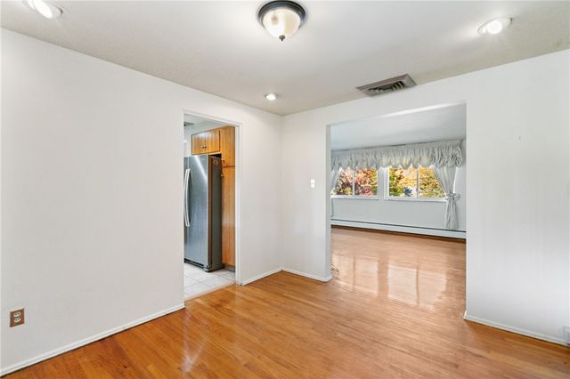 169 Elatan Dr, Mt Lebanon, PA 15243