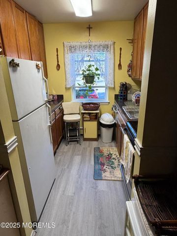 289 Main Street 10N, Spotswood, NJ 08884