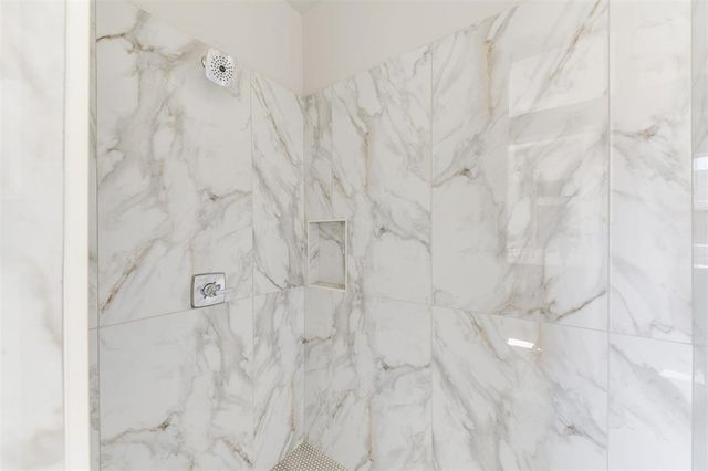 1711 NW 11th Street, Oklahoma City, OK 73106