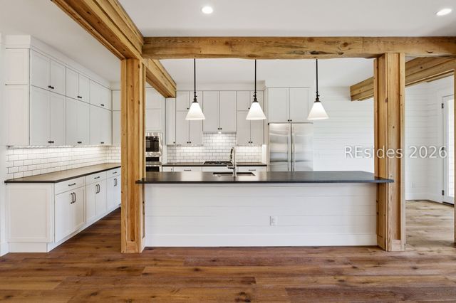 20 Plantation Homes Dr, Daufuskie Island, SC 29915