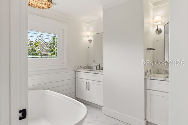 20 Plantation Homes Dr, Daufuskie Island, SC 29915