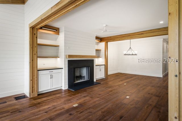 20 Plantation Homes Dr, Daufuskie Island, SC 29915