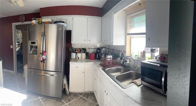 2202 Parkview DR, Fort Myers, FL 33905