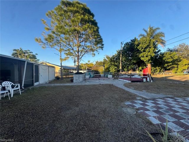 2202 Parkview DR, Fort Myers, FL 33905