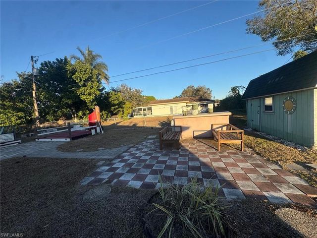 2202 Parkview DR, Fort Myers, FL 33905