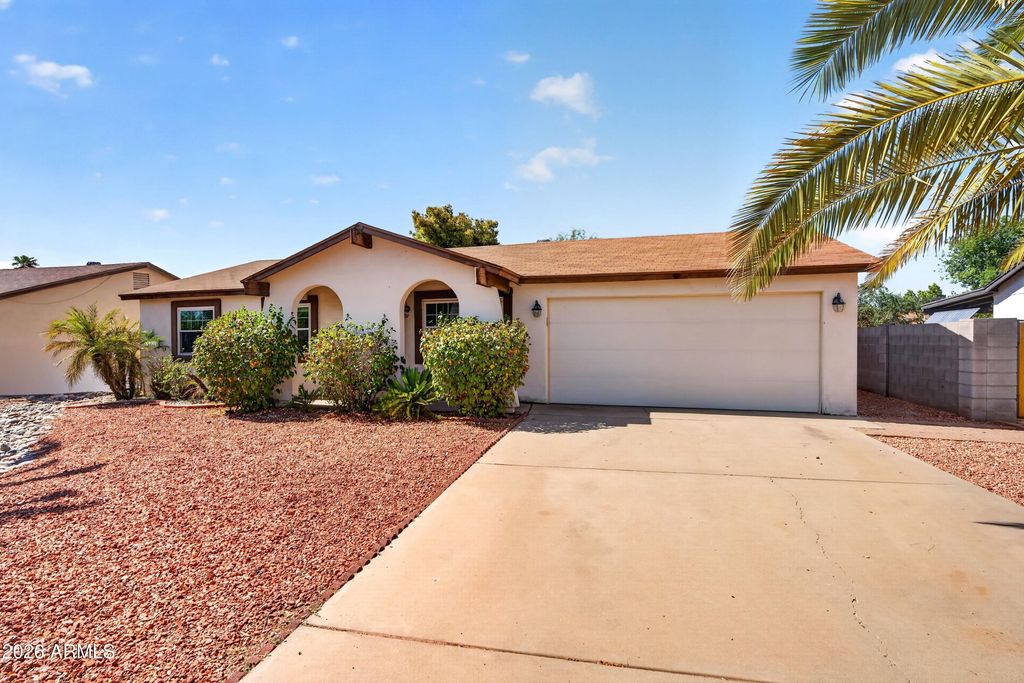 3531 E ACOMA Drive, Phoenix, AZ 85032 — photo 3