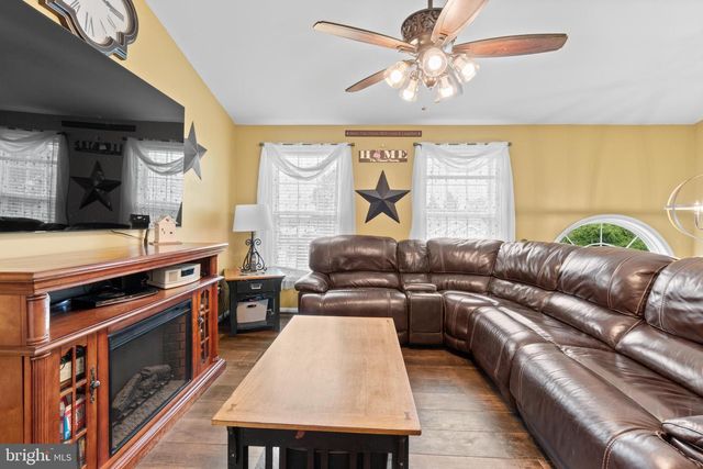 18507 WILDERNESS WAY, Hagerstown, MD 21740