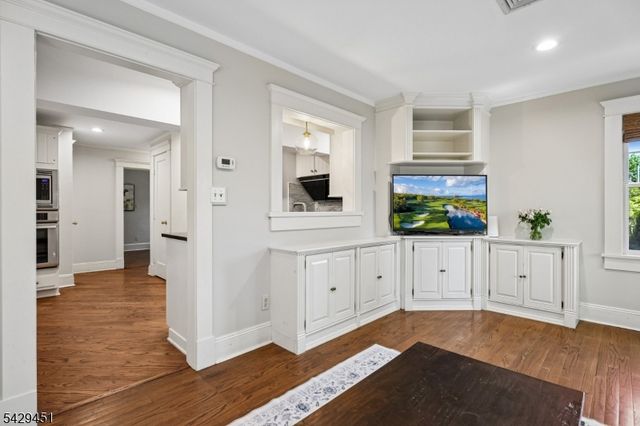 173 Highland Ave, Ridgewood Village, NJ 07450