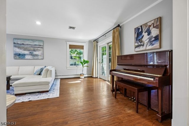 173 Highland Ave, Ridgewood Village, NJ 07450