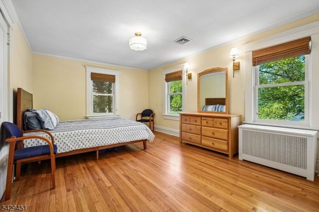 173 Highland Ave, Ridgewood Village, NJ 07450