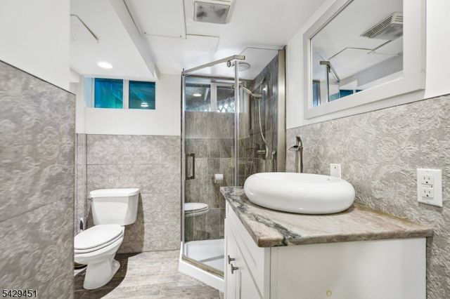 173 Highland Ave, Ridgewood Village, NJ 07450
