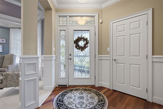 232 Patriot Ln, Economy, PA 15042