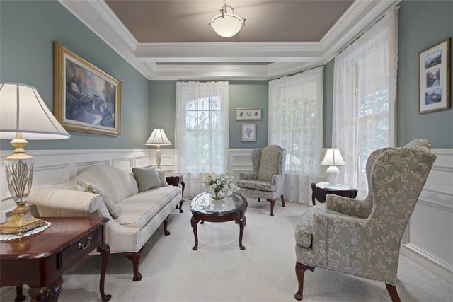 232 Patriot Ln, Economy, PA 15042