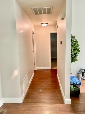 19373 Explorer Ct, Penn Valley, CA 95946