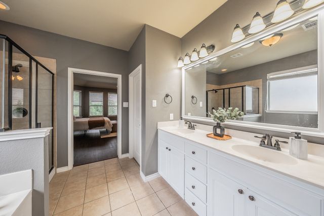 1223 Lantana Lane, Burleson, TX 76028
