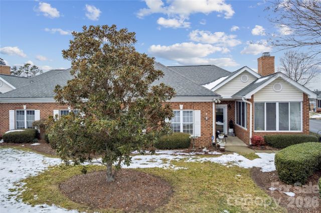 8577 Highland Glen Drive, Charlotte, NC 28269