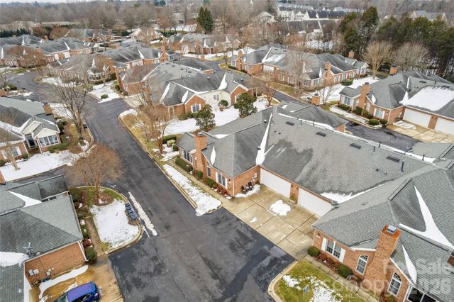 8577 Highland Glen Drive, Charlotte, NC 28269