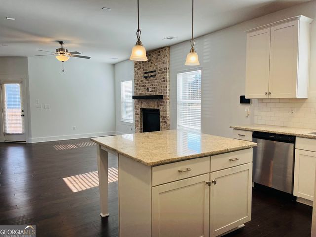 371 Crestbrook Lane, Dallas, GA 30157