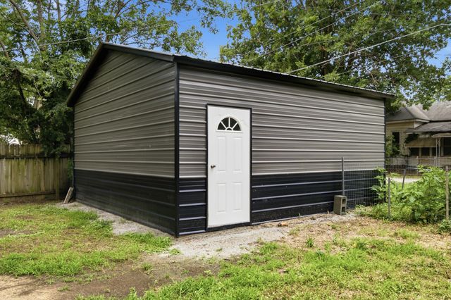 405 N Smith Street, Vinita, OK 74301