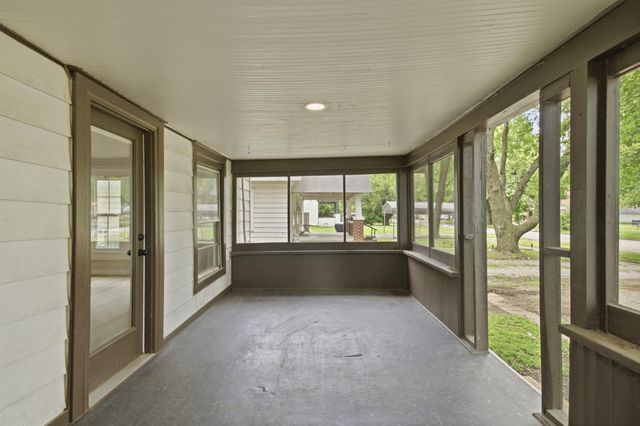 405 N Smith Street, Vinita, OK 74301