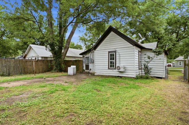 405 N Smith Street, Vinita, OK 74301