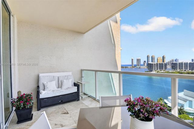 3330 NE 190th St 1817, Aventura, FL 33180