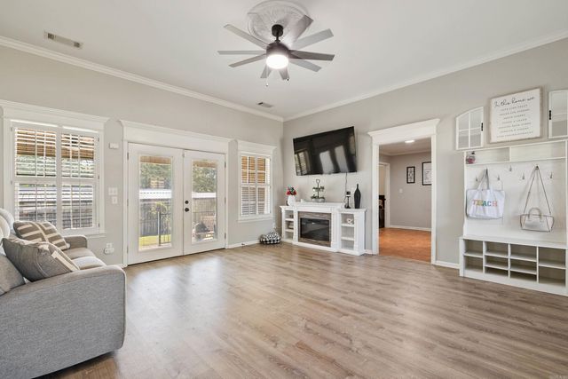 2316 Pleasant Forest Drive, Benton, AR 72015